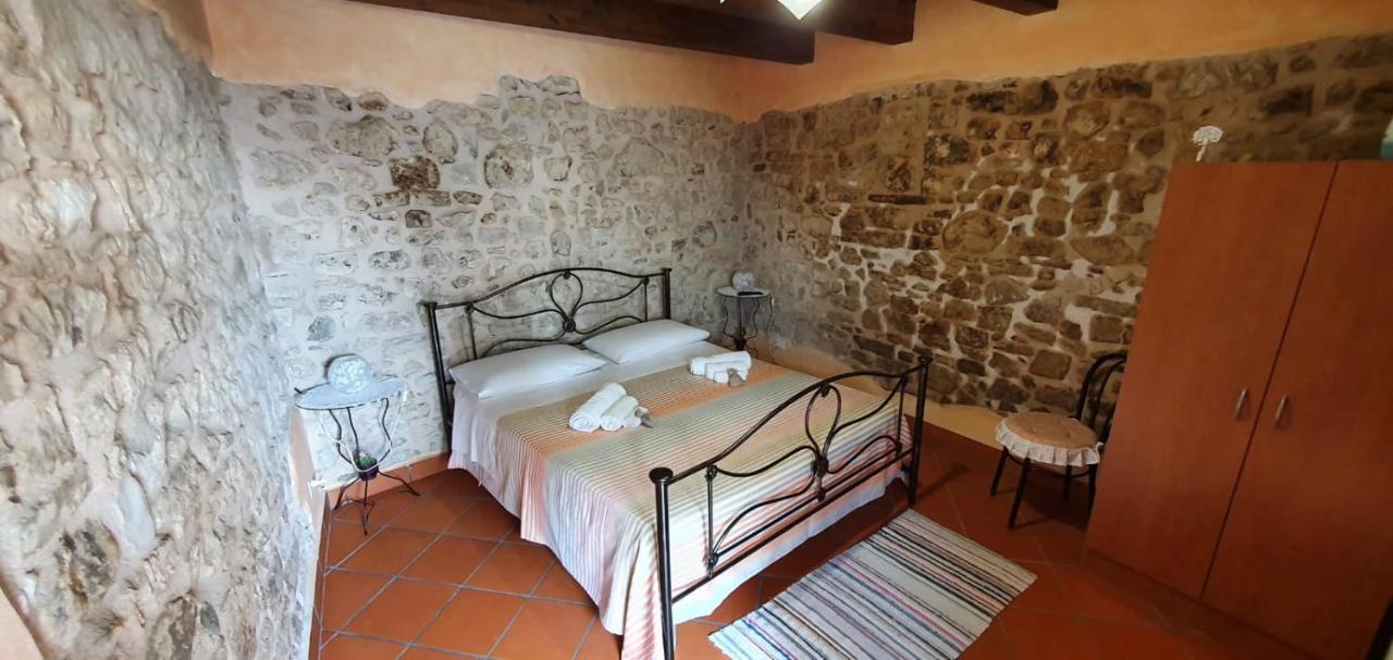 L'Orologio Casa Vacanze Molinara Экстерьер фото